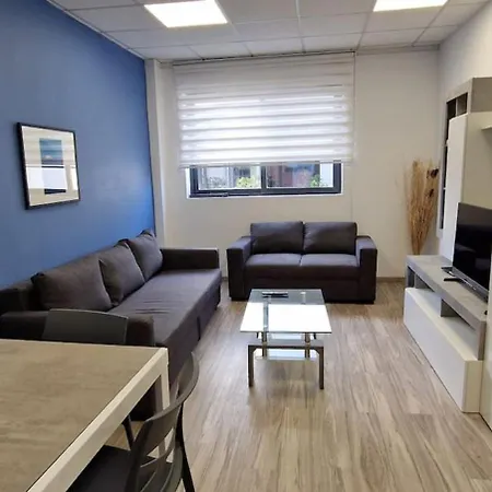 公寓 Modern 1 Bedroom In By Homely 斯利马